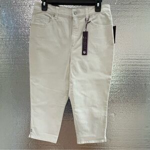 NWT Gloria Vanderbilt Amanda Heritage Fit Capri Classic Rise Crystal White